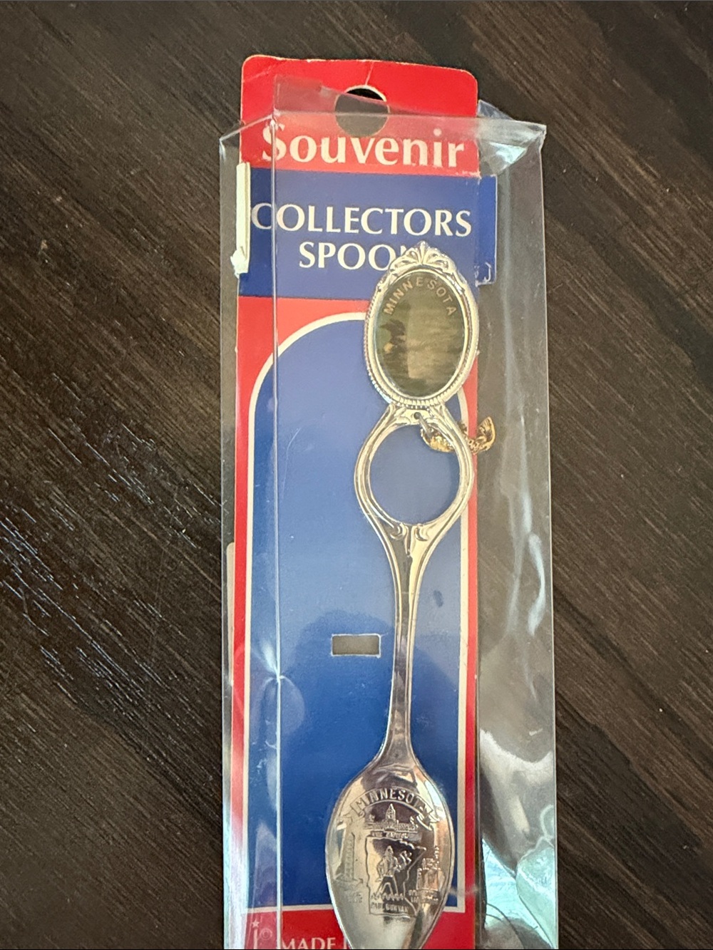 Souvenir Collector's Spoon - Gold Tone Minnesota